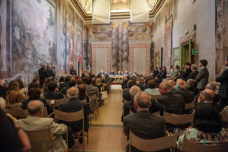 La Sala Zuccari durante la presentazione del libro