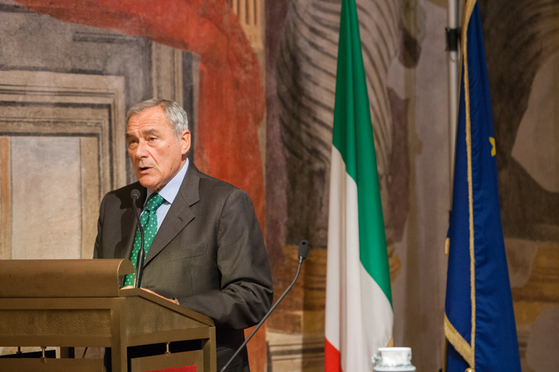 Il Presidente Grasso interviene alla conferenza 