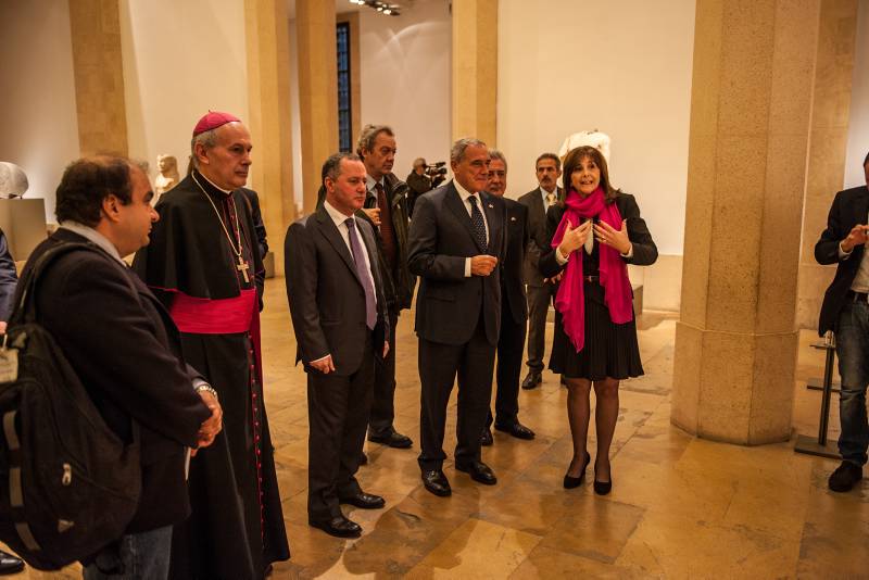 Il Ministro della Cultura Raymond Arayje ha accompagnato il presidente Grasso durante la visita al Museo Nazionale di Beirut. Durante la visita è stato possibile ammirare il restauro della Tomba di Tiro e della Sala dei Sarcofagi