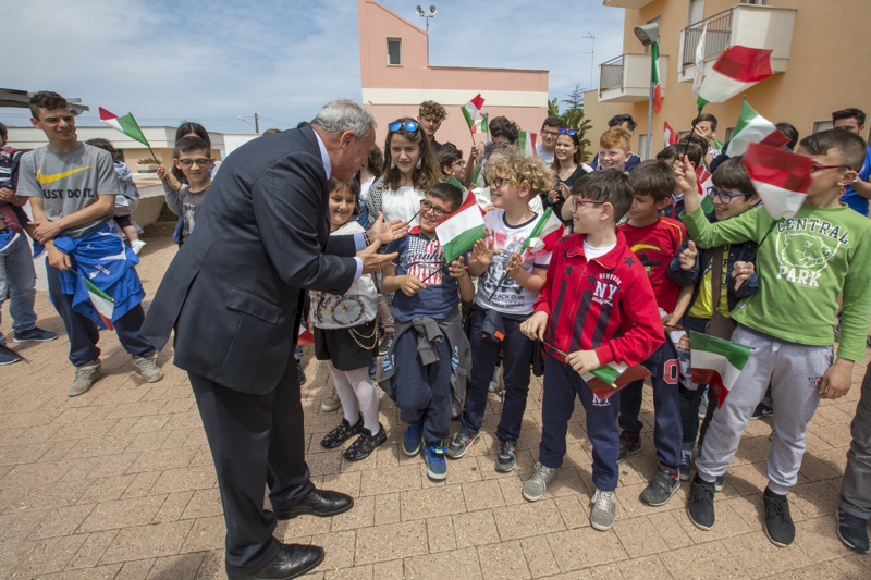 Il Presidente Grasso giunge al Centro residenziale e semiresidenziale per minori in condizioni di disagio 