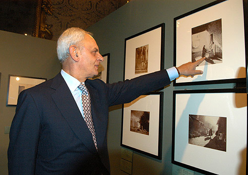 Il Presidente Pera visita la mostra