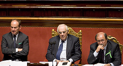 I Senatori Questori durante il dibattito in Aula sul bilancio