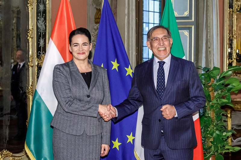 Il Presidente del Senato con la Presidente della Repubblica di Ungheria