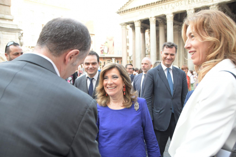 Il Presidente del Senato, Maria Elisabetta Alberti Casellati, giunge a piazza della Rotonda.